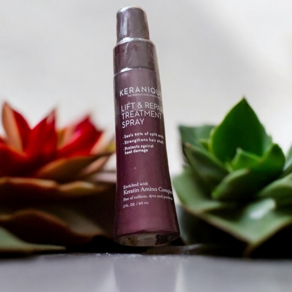 Keranique lift and repair treatment spray seals 96% of split ends New